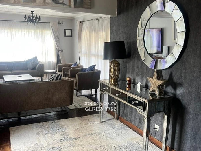 Eastlea 4-Bed Bungalow on 1700m² with Borehole & Lawn