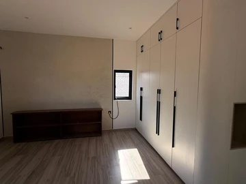 3 Bedroom Garden Flat