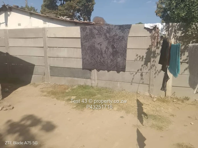 Secure Walled 2-Bed Home with Yard in Chitungwiza