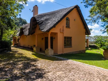 Farm & Agricultural Land