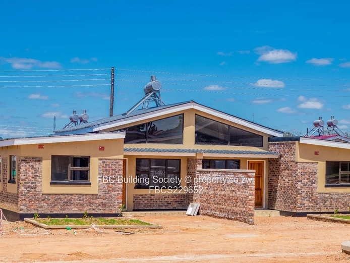 Three bedroomed semi-detached housing units available for rentals in Zvishavane 