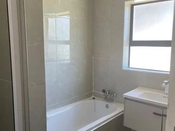 3 Bedroom Garden Flat