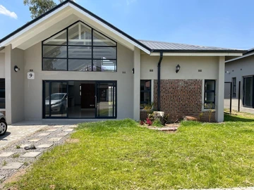 3 Bedroom Townhouse Complex