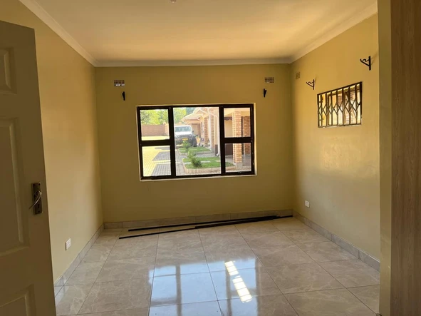 3 Bedroom Garden Flat