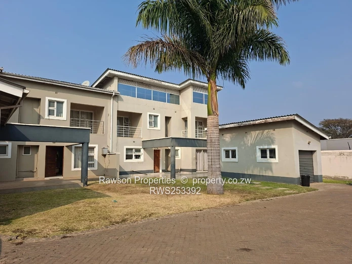 Avondale West Townhouse For Sale