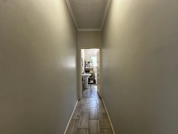 3 Bedroom Flat & Apartment