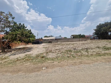 Stands & Residential Land
