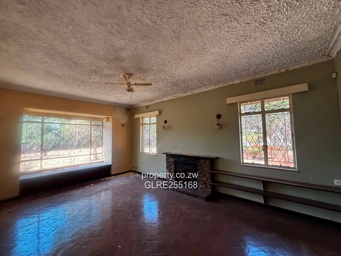 3-Bed Family Home in Emerald Hill, Harare West — Borehole