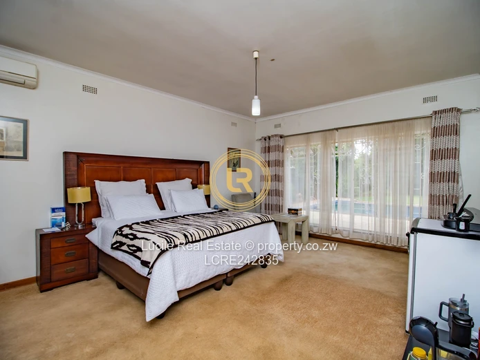 Charming Alexander Park Property -Prime Living