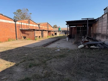 Warehouse & Factory