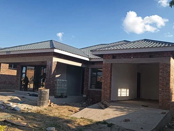 4 Bedroom House