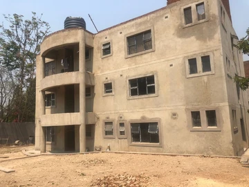 3 Bedroom Flat & Apartment