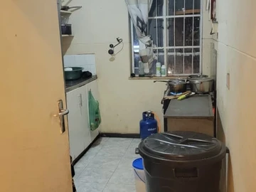 Flat & Apartment