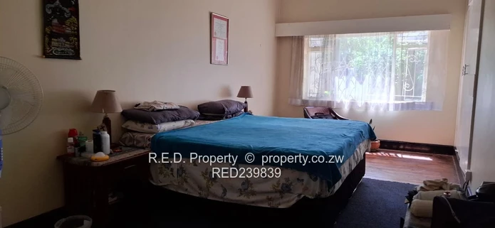 Residential gem, commercial horizon in Suburbs!