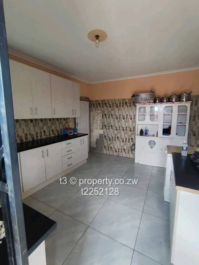 Neatly built Norton, Mwashuma  Park House 