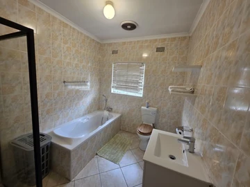 3 Bedroom Garden Flat
