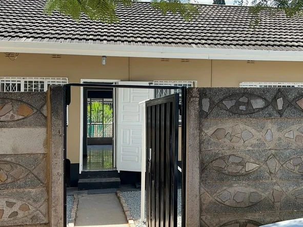 2 Bedroom Garden Flat