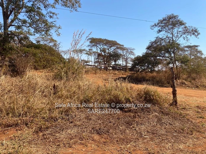 Chegutu Residential/ Commercial Plot For Sale With Bulawayo Road Frontage