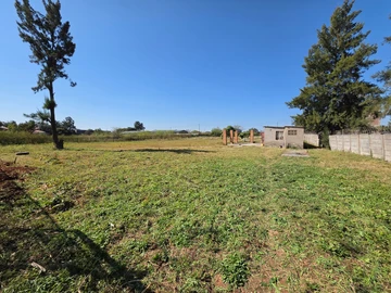 Commercial & Industrial Land