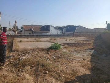 Stands & Residential Land