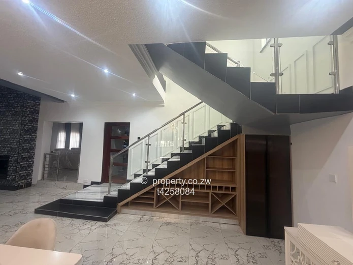Borrowdale Quinngton house to rent  (Sole Mandate)