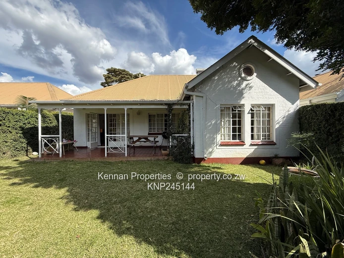 Neat and secure townhouse 