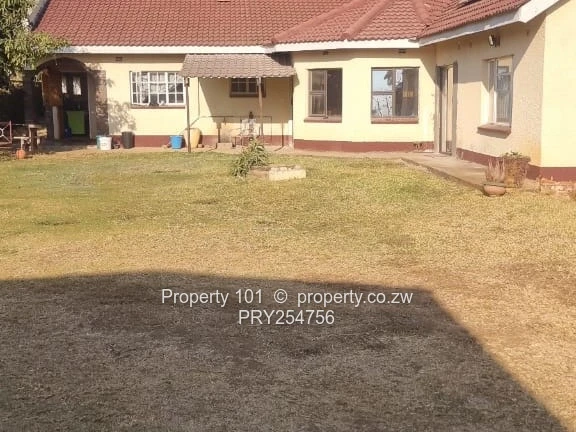 Forsale- Hot Property |A True Gem At An Incredible Price In Borrowdale West