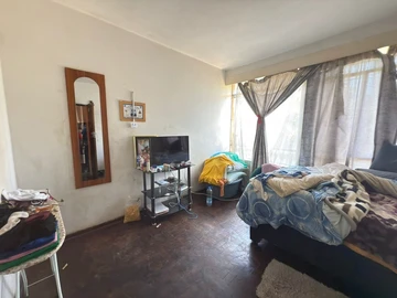 Flat & Apartment