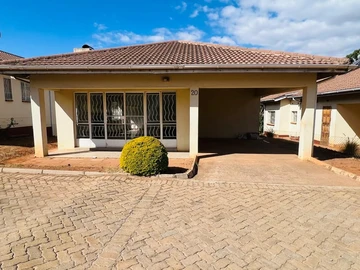 3 Bedroom Garden Flat