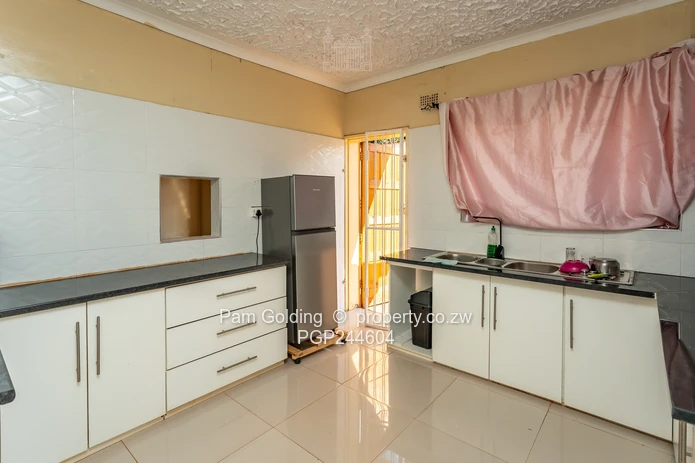 Perfect family home (Sole Mandate)