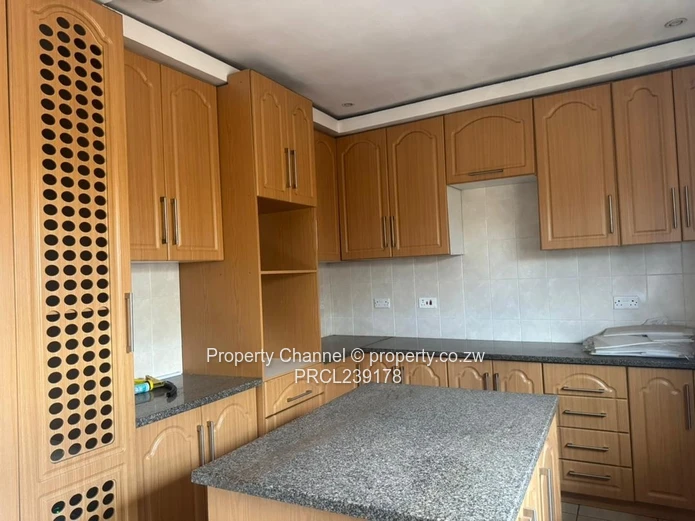 Solar-Powered 4 Bedroom Family Home