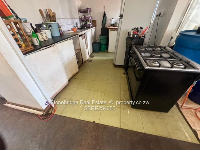 3 Bedroomed Townhouse in Westgate Harare For Sale