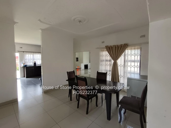 5 Bedroomed House In Pomona For Sale