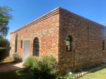2 Bedroom Cottage