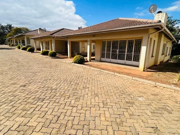 3 Bedroom Garden Flat