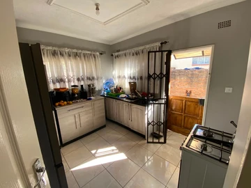 2 Bedroom Cottage