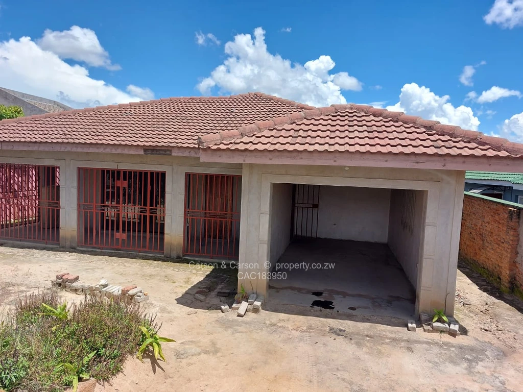 4 Bed Houses for Sale in Damofalls CAC183950