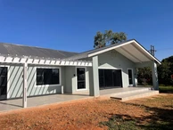 Newly Renovated Home In Mandara to Modern Taste!