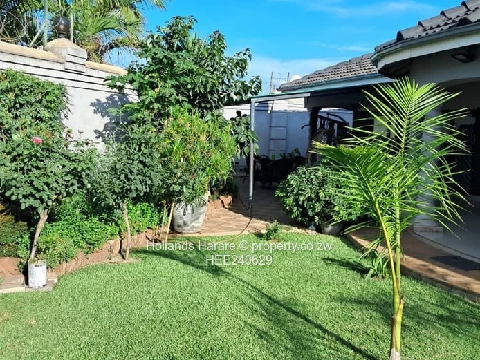 Maranatha, Close To The School