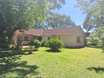 3 Bedroom house Residential/Commercial