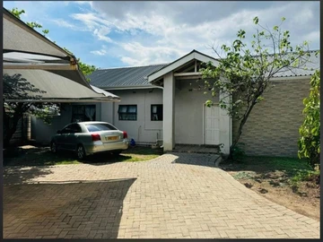 2 Bedroom Garden Flat