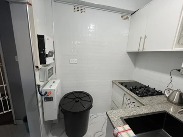 Flat & Apartment