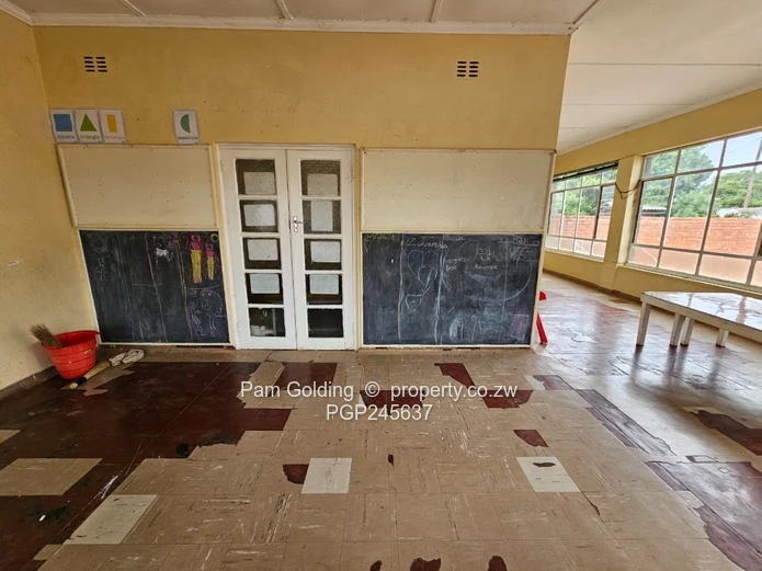 Commercial Corner In Famona