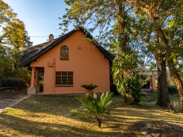 Farm & Agricultural Land