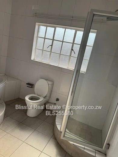 4 bedroom house for rent in waterfalls parktown
