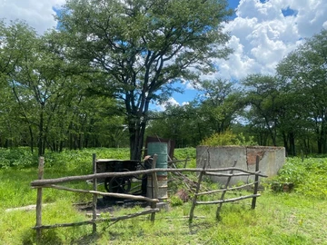 Farm & Agricultural Land