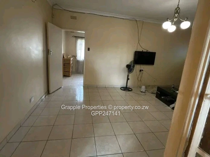 Brick-front 4-Bed Home in Mainway Meadows – Borehole