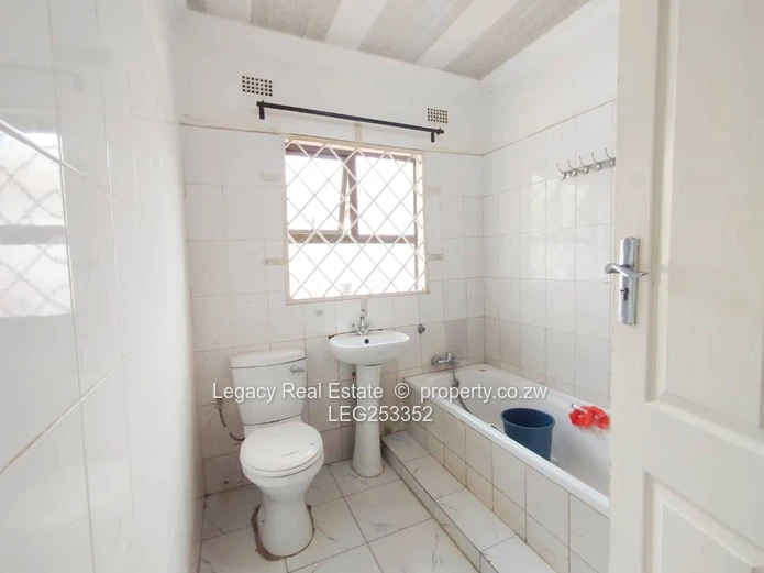 Exceptionally Finished and Palm-lined 4-Bed Bloomingdale Home with Borehole (Sole Mandate)