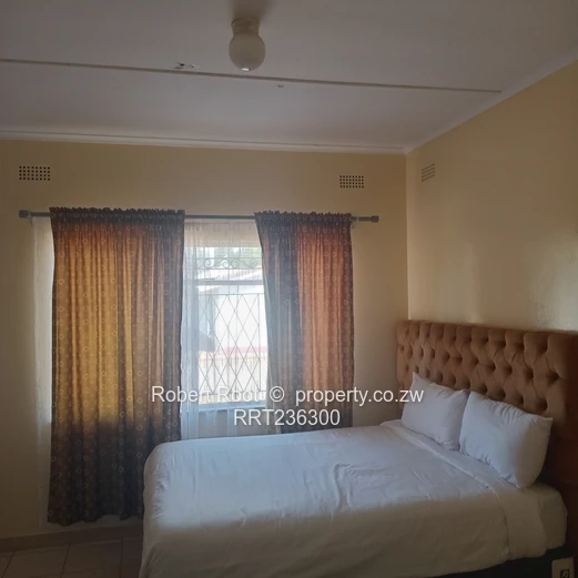 Beautiful well maintained premises suitable for offices or Residential accommodation in Hillside