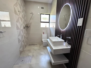 4 Unit Townhouse Complex